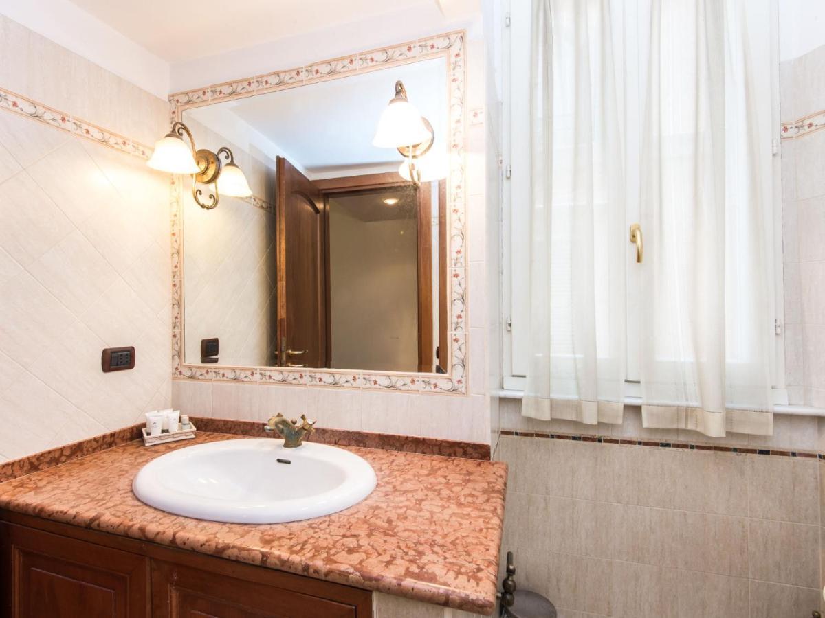 Apartment Forum Domus By Interhome Rome Extérieur photo